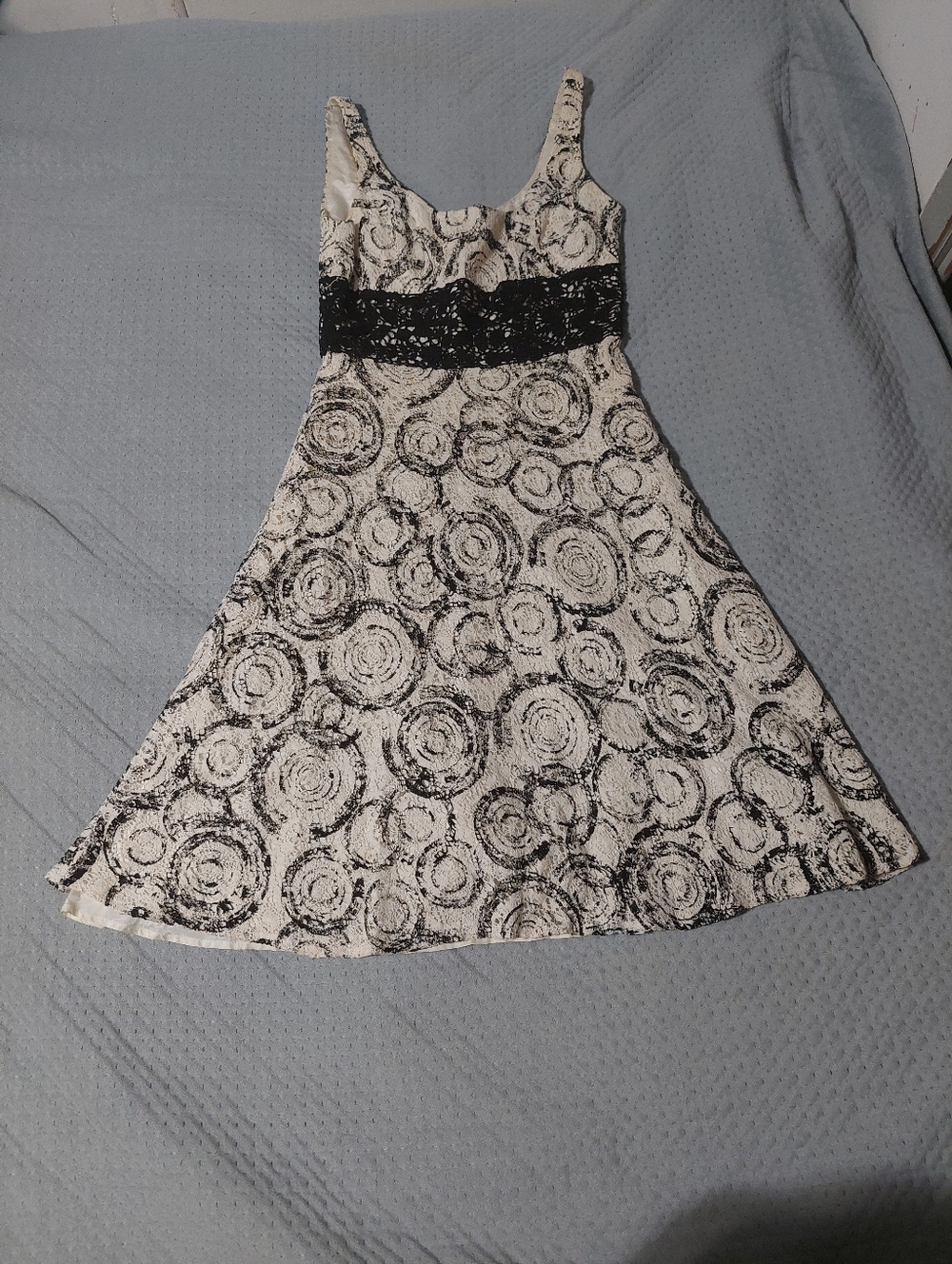 Vintage Carmen Marc Valvo Black and Ivory Lace Overlay Dress